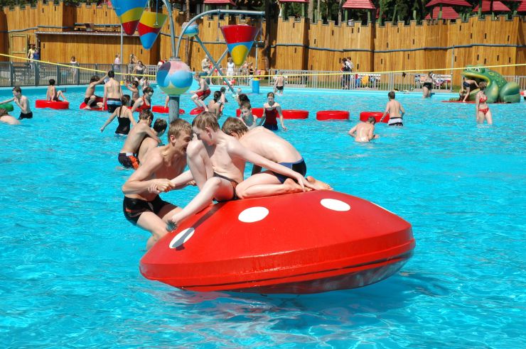 Foto: Ferienzentrum Schloss Dankern, Freibad